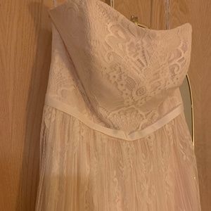 David’s Bridal Strapless Lace Wedding Dress (size 8)